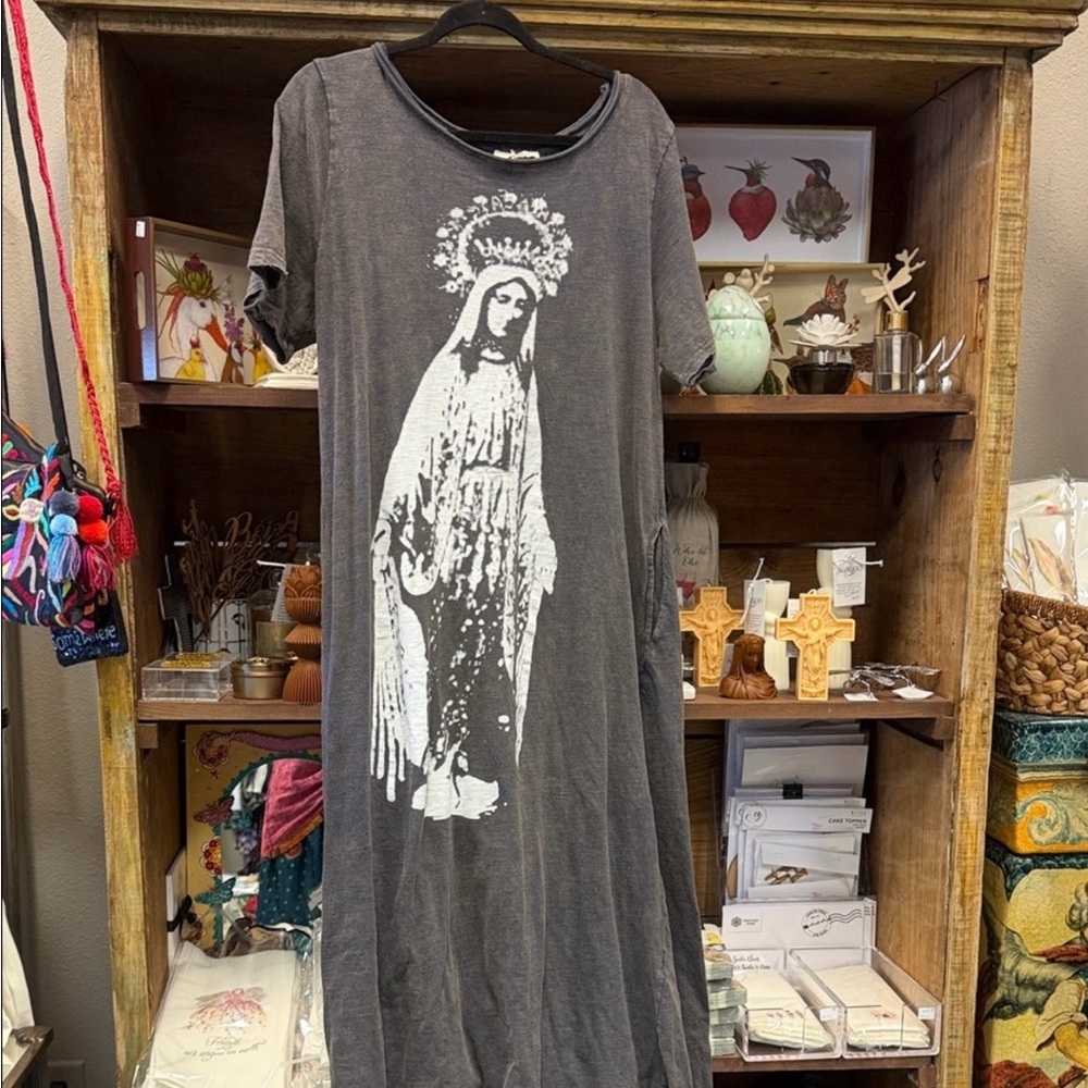 Magnolia Pearl style Gray Graphic Tshirt dress